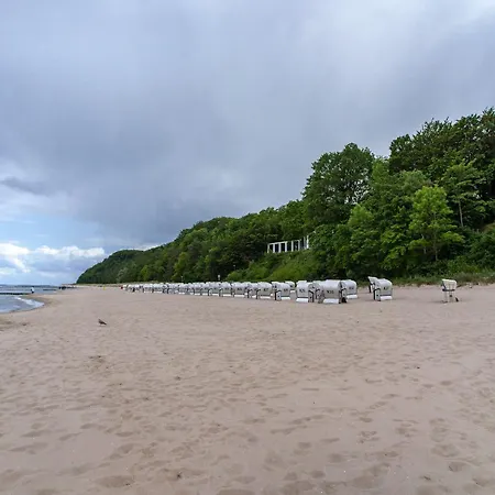 Lägenhet Haus Seeadler 11 *